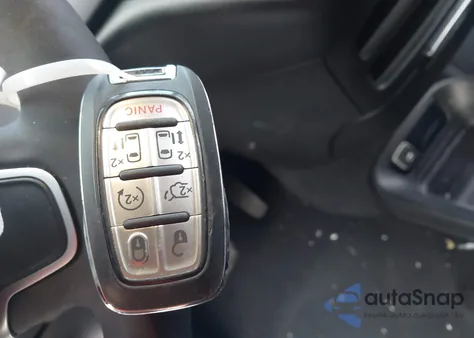 2025 Chrysler Pacifica Select from USA, damaged, VIN 2C4RC1BG3SR562272